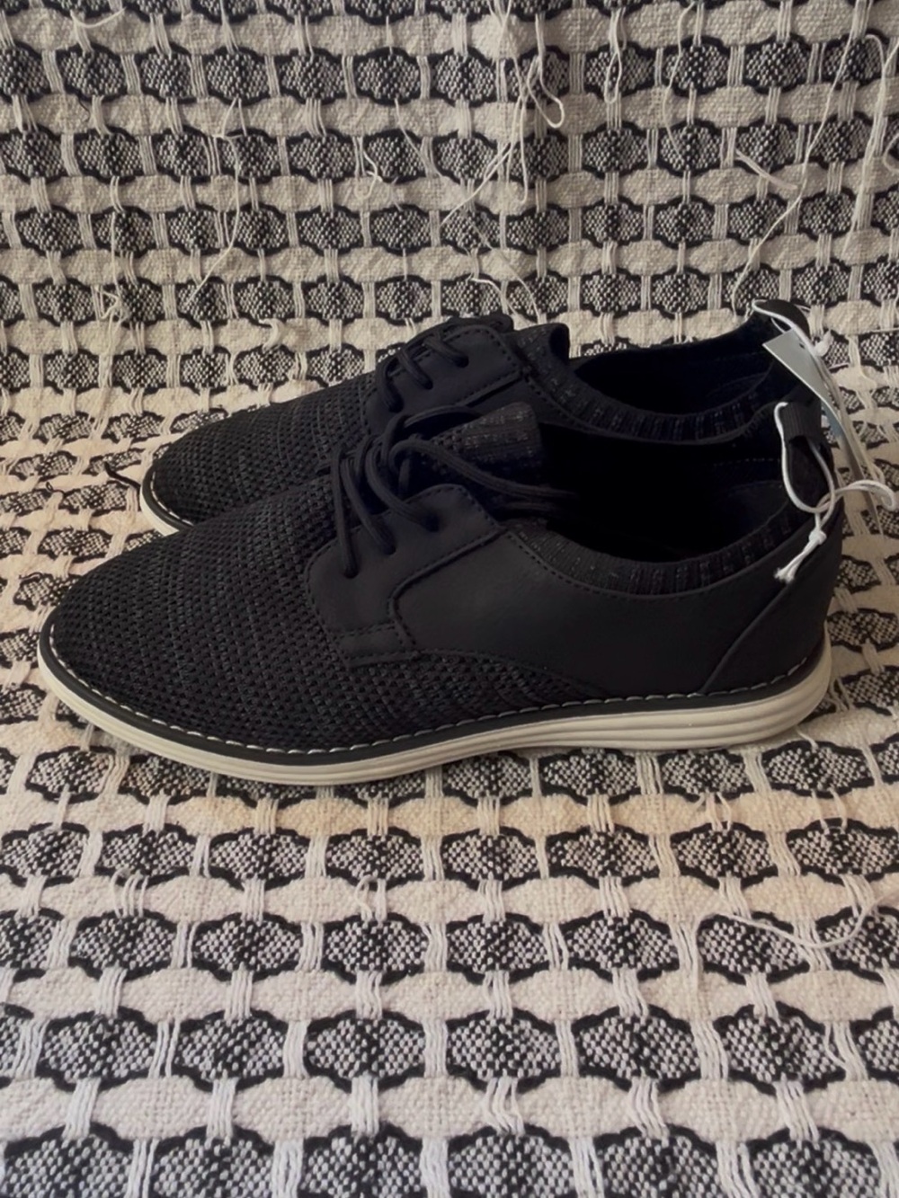 Cat & Jack Elijah Boys Black Knit Oxford Dress Shoes Size 4 NWT - Picture 3 of 7